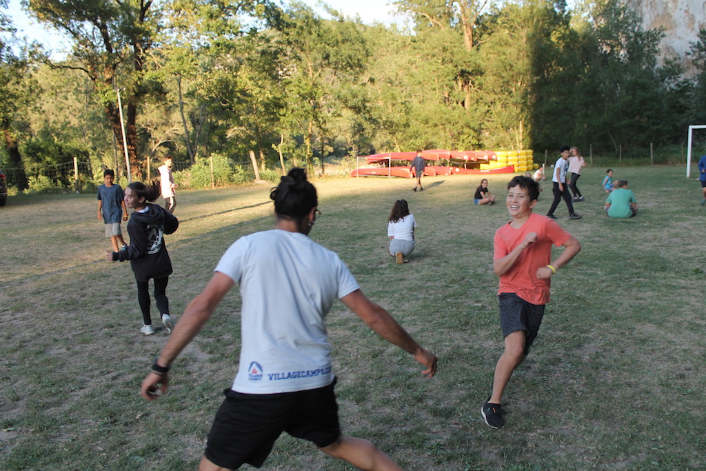 Village Camps International Summer Camp Ard&egrave;che, France 2019-07-26 https://www.villagecamps.com/journals_admin/images/2225-3163-EnergyBurn3 copy.jpg